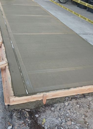 How Thick Should a Concrete Sidewalk Be?