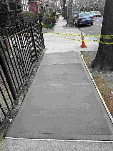 Common Reasons for Concrete Sidewalk Breakage in NYC